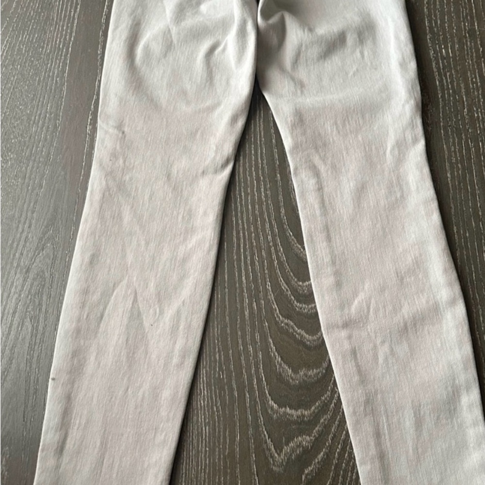 Lilly Pulitzer South Ocean Jeans in Light Gray - Picture 6 of 6
